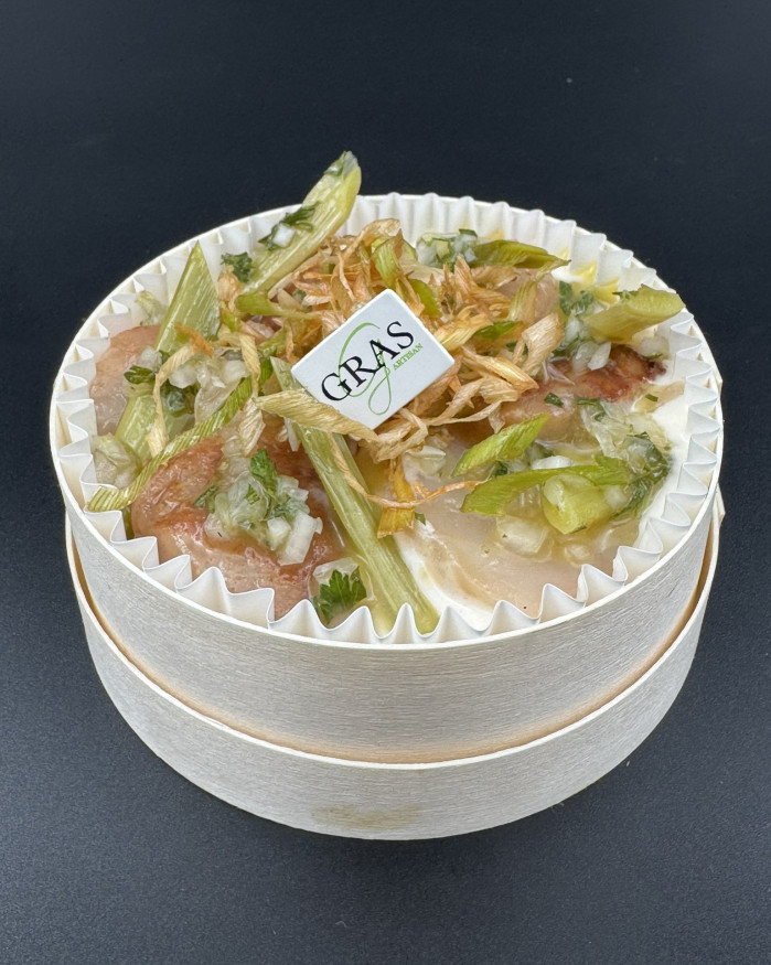 Saint-Jacques, sauce au champagne, poireau dans tous ses états 