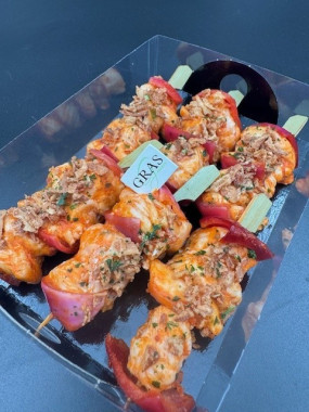 Mini brochette poulet sauce barbecue oignon crispy