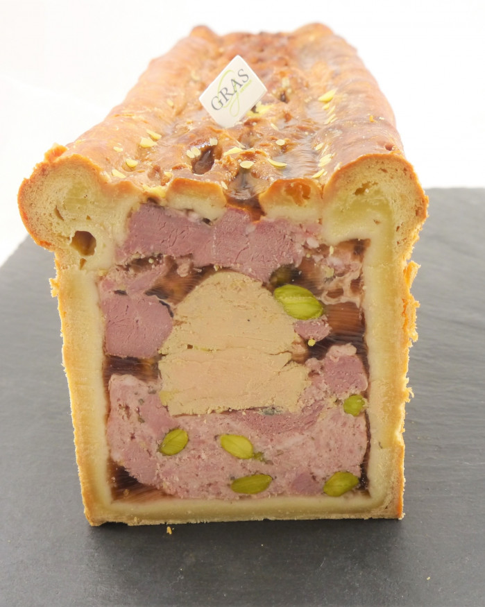 Pâté croûte de canard au foie-gras et pistache 