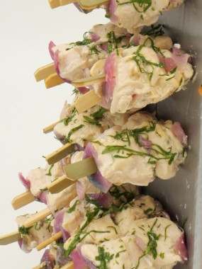 Mini-brochette poulet girolles