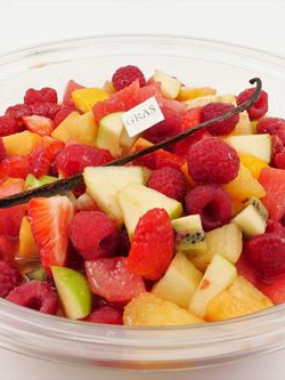 Salade de fruits frais à la part  